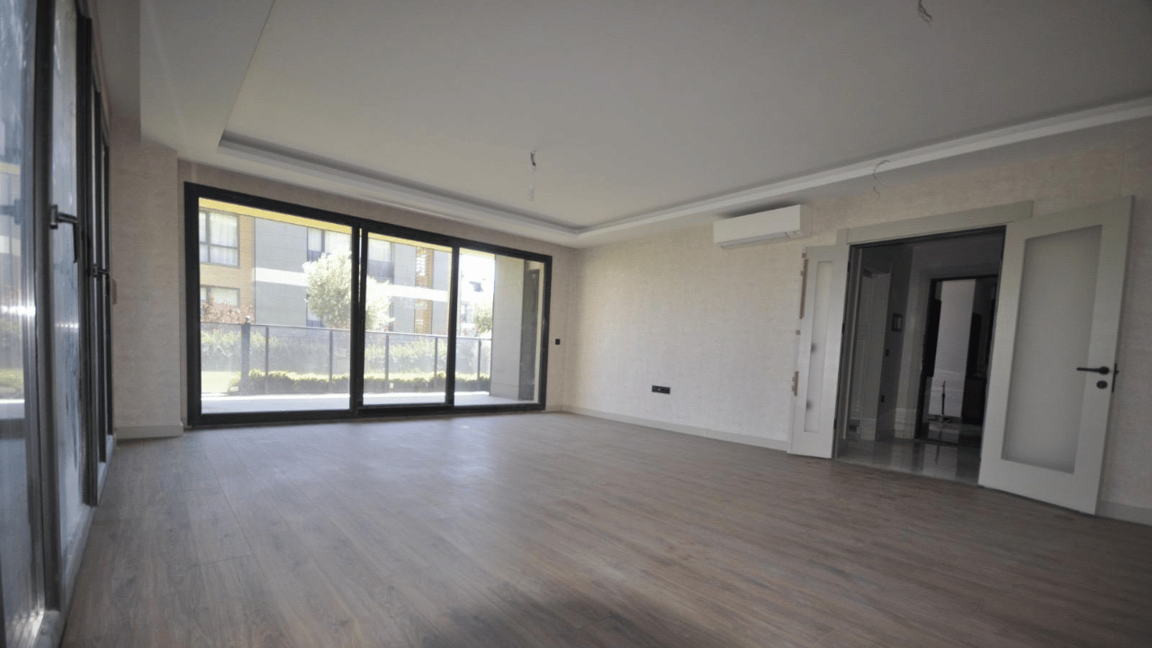 Mabeyn Sahil Apartment for Sale 5+2