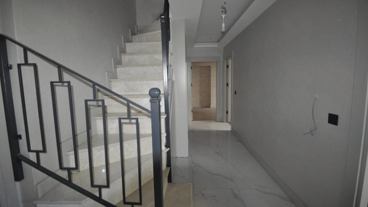 Mabeyn Sahil Apartment for Sale 7+2