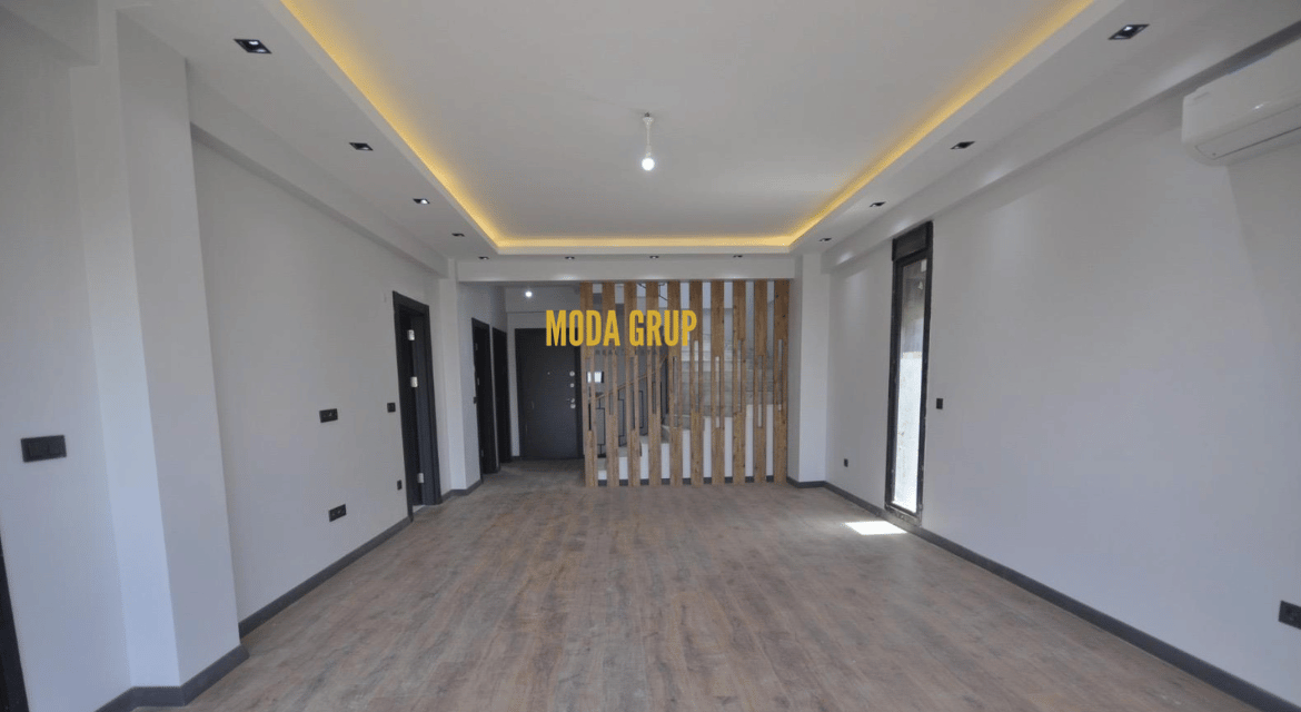 Luxury 4+1 Detached Pool Villa for Sale in Silivri Ortaköy, Istanbul