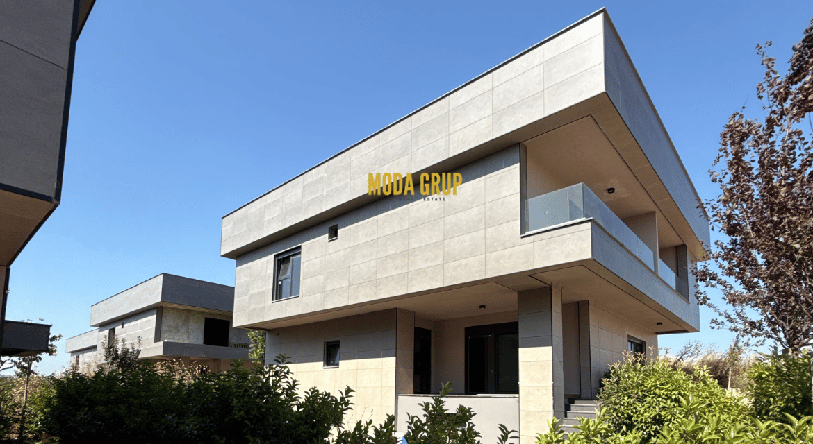 Luxury Villa for Sale in Silivri Ortaköy
