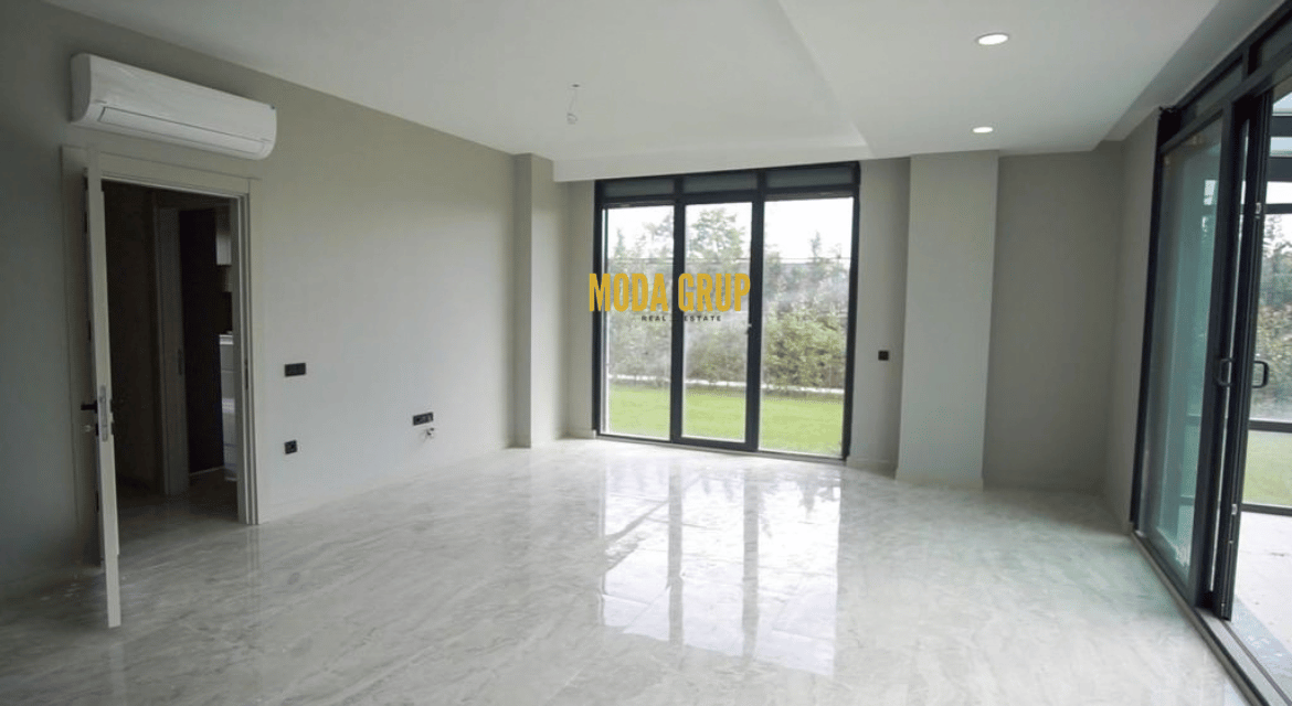 Beytown Villaları Villa for Sale in Beylikdüzü Gürpınar